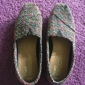 Toms size 6.5